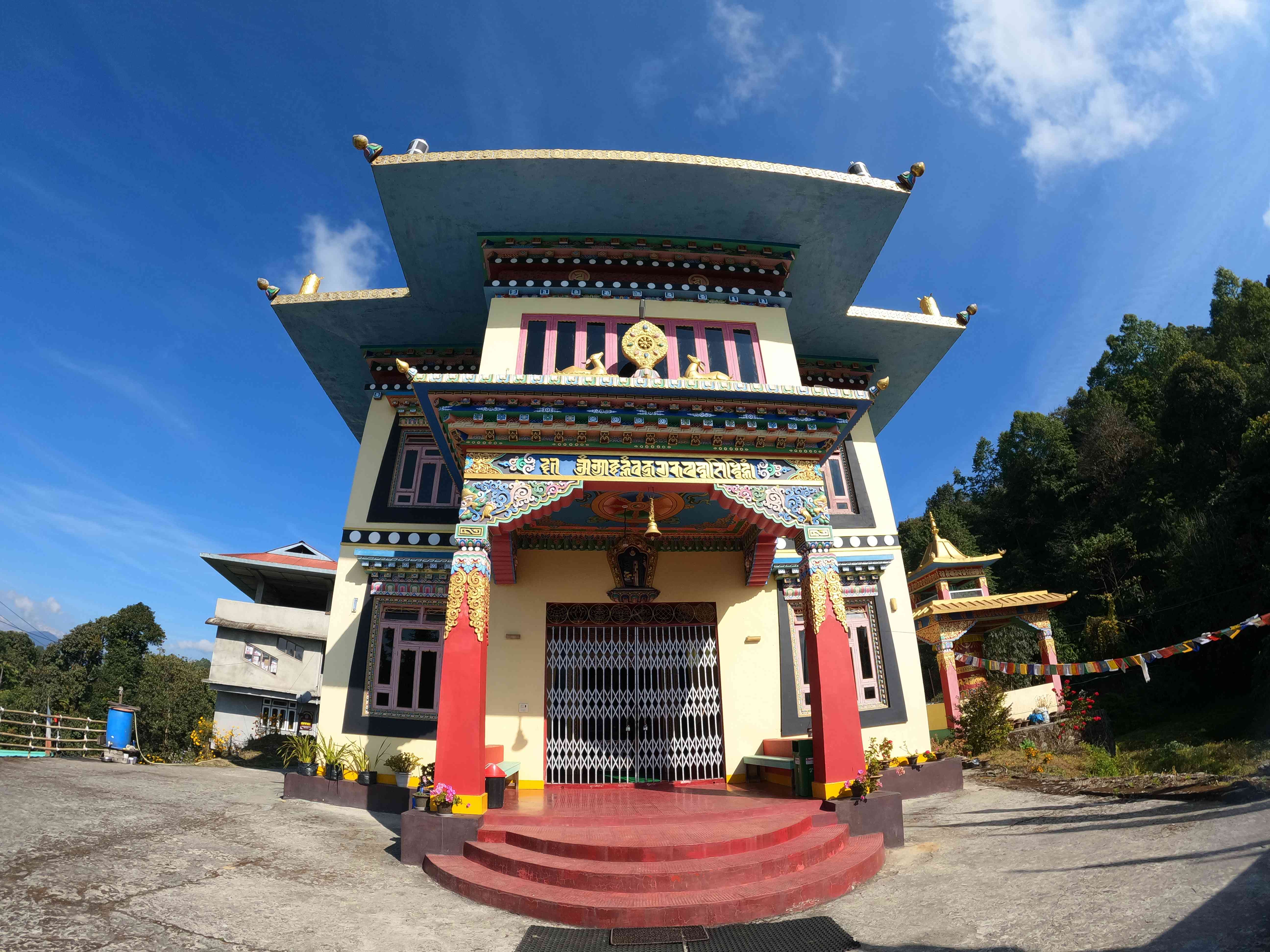 sherpa-monastery